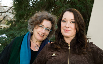 Photo: Professor Diane Wolf and student Brandy Jenkinsg