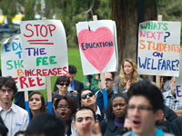 Photo: students protesting fee increases