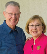 Photo: smiling couple